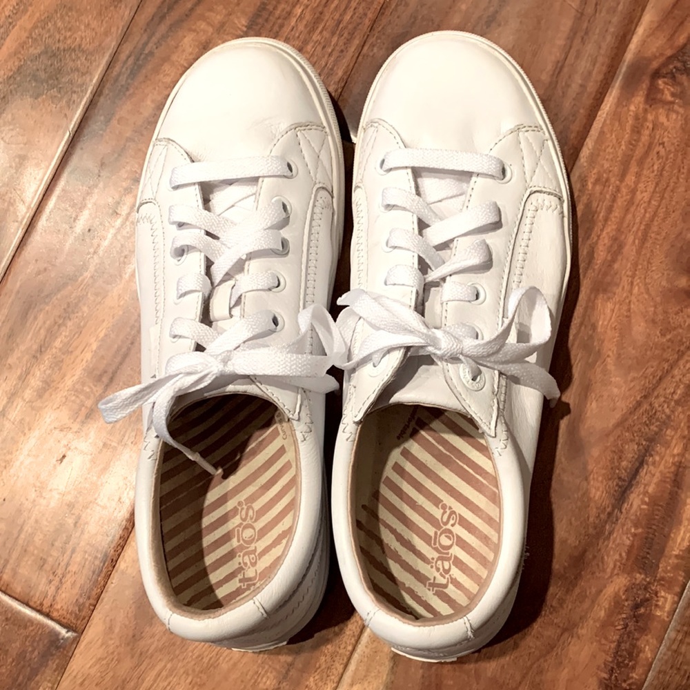 Taos leather sneakers